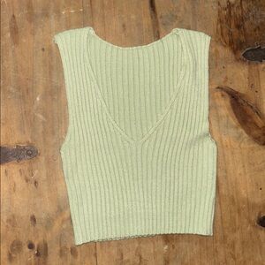 Sleek Knit V-Neck Crop Top - Cream